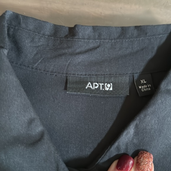Apt. 9 black button-down shirt XL. - Picture 4 of 5